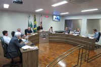 Câmara aprova em primeira votação projeto que cria Conselho Municipal da Juventude