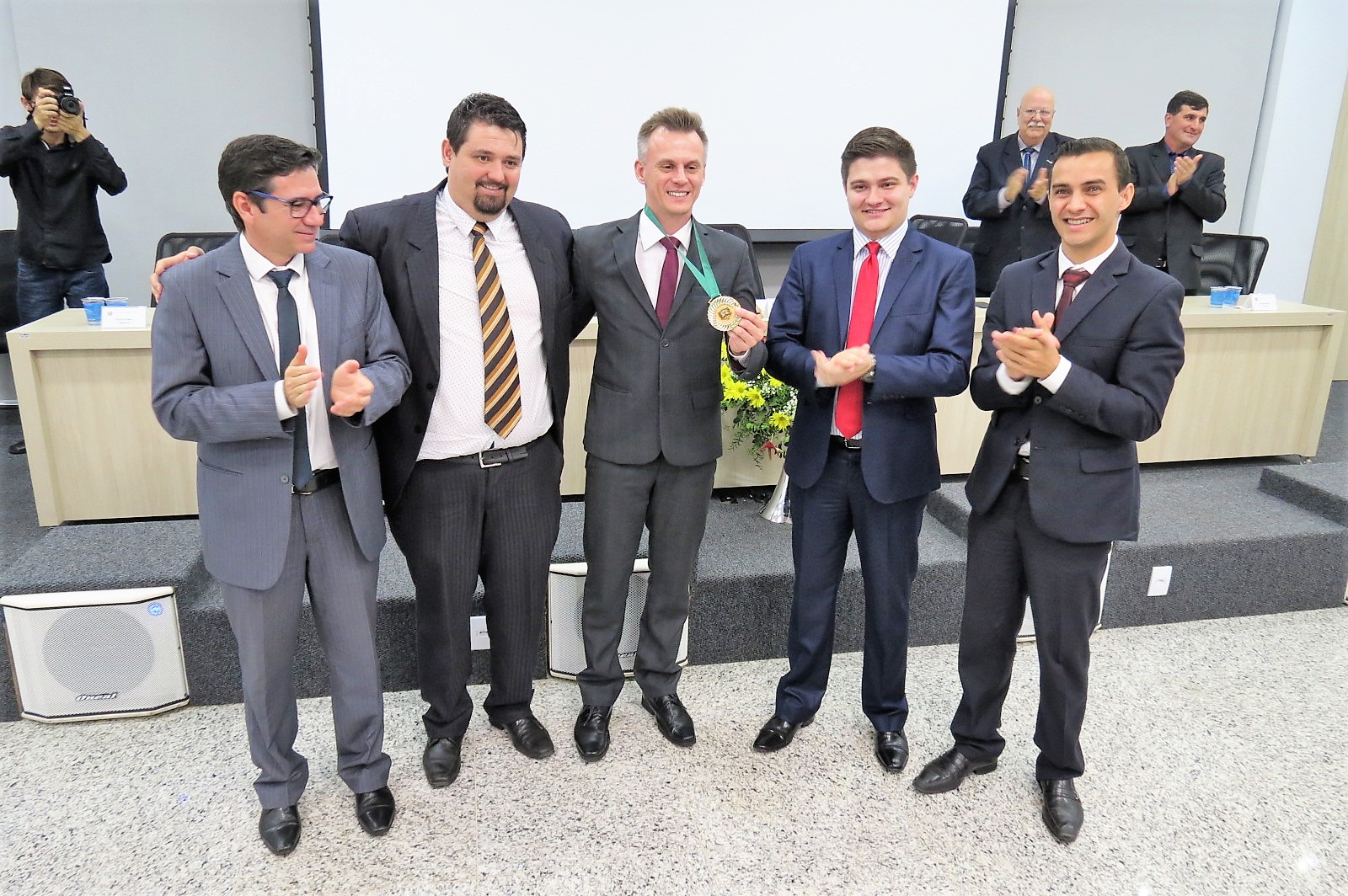 Gerson Giese recebe Medalha de Honra ao Mérito da Câmara de Marechal Rondon