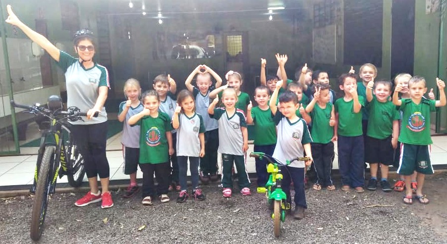 Professora e ciclista Lúcia Gauer será homenageada pela Câmara 